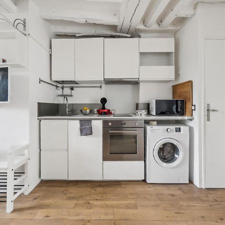 パリFlat Near Le Louvreアパートメント エクステリア 写真